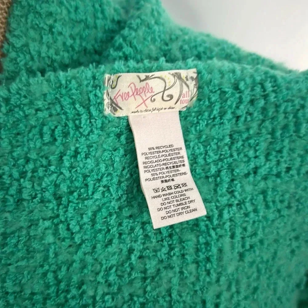 Free People Shetland Recycled Blend Fringe Scarf in Green One Size EUC